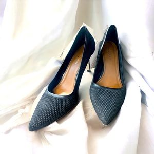 Donald J. Pliner Black Heel